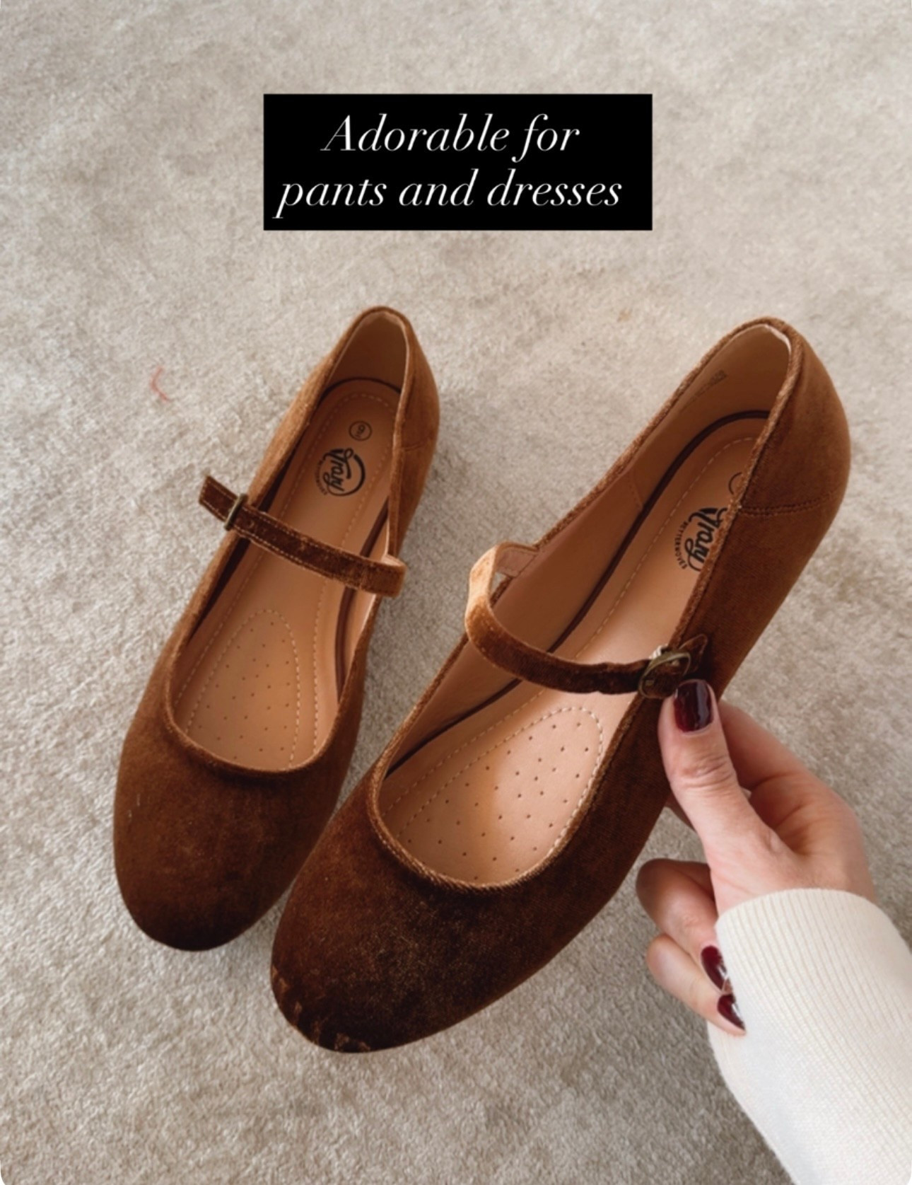 Adorable ballet velvet flats 
Perfect for a casual holiday outfit idea 
Comfortable, it runs tts 


#LTKdayinmylife #LTKHoliday #LTKOver40