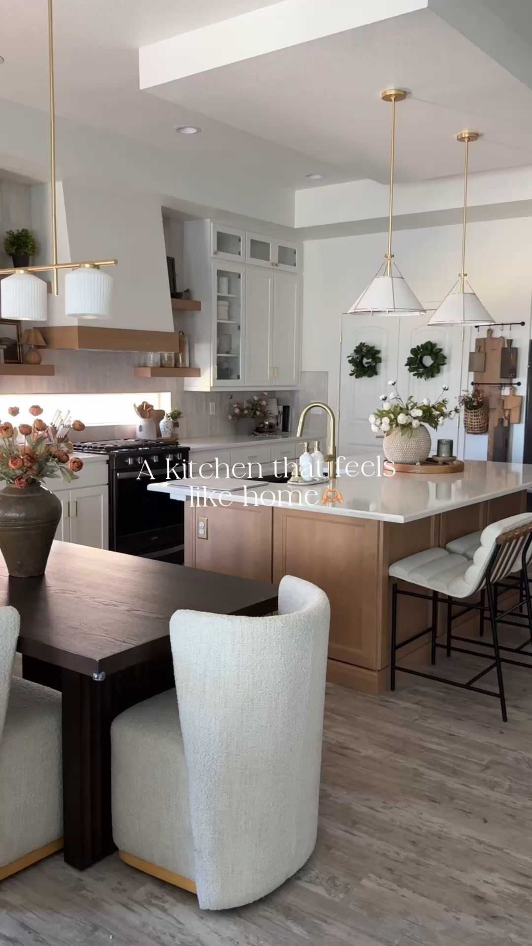 A kitchen that feels like home 🫶🏼

#LTKHome #LTKSeasonal