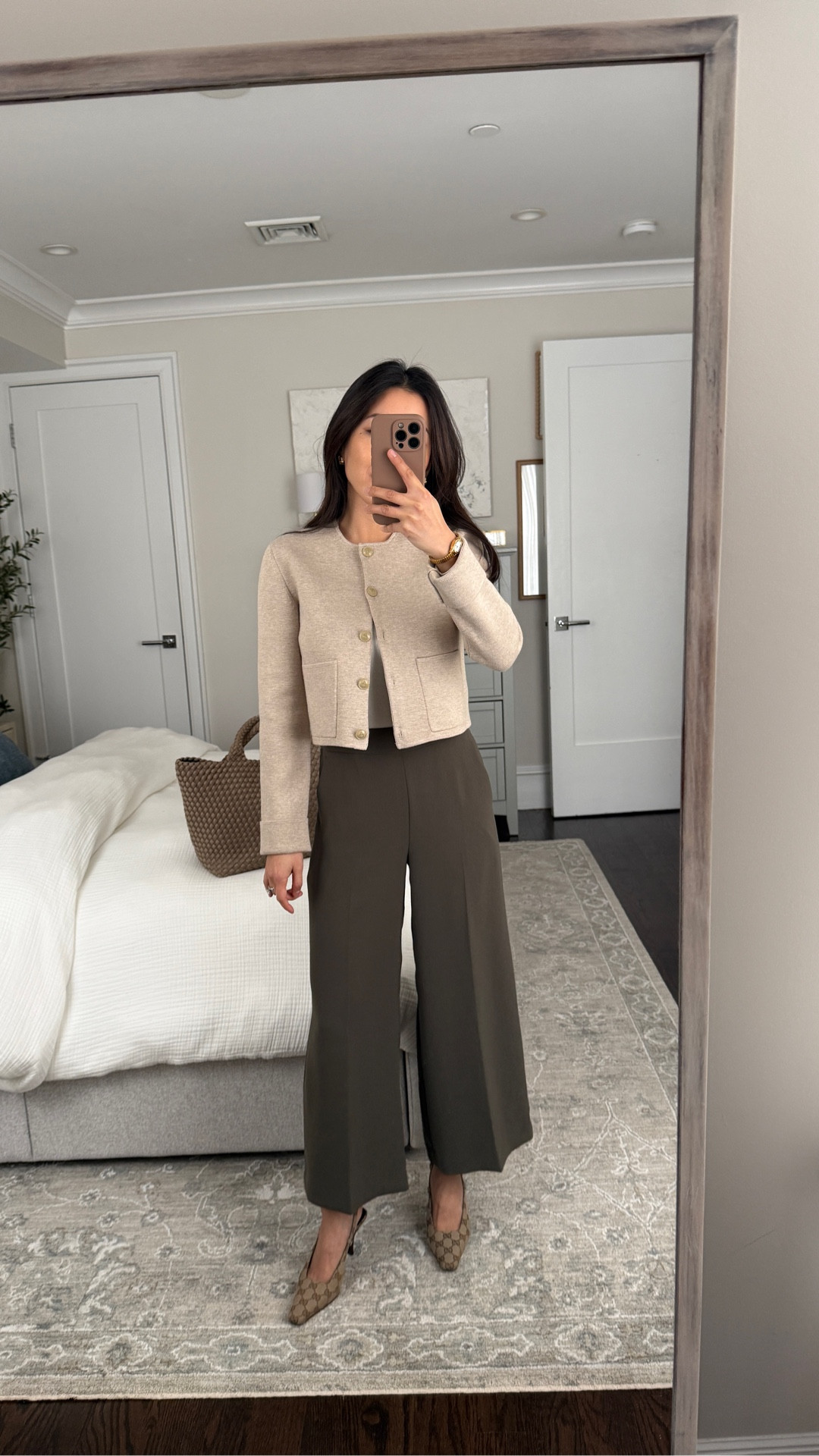 
• aritzia drape pant size 0. I’m usually between 00 and 0 for Aritzia effortless pants and go the bigger size for a little room. 

0 measures: 12.5” across waist, 10.5” rise, 23.5” inseam

• Notable cardigan sweater jacket xxs, runs slim, structured material very petite friendly cropped fit. Sleeves are folded up on me.

• Homestretch ribbed tee xs, fitted so I size up

• Gucci kitten heels

• Naghedi St. Barths tote

Petite friendly, corporate style , wide leg pants, business casual office outfit idea , workwear fashion

#LTKWorkwear #LTKootd #LTKPetite