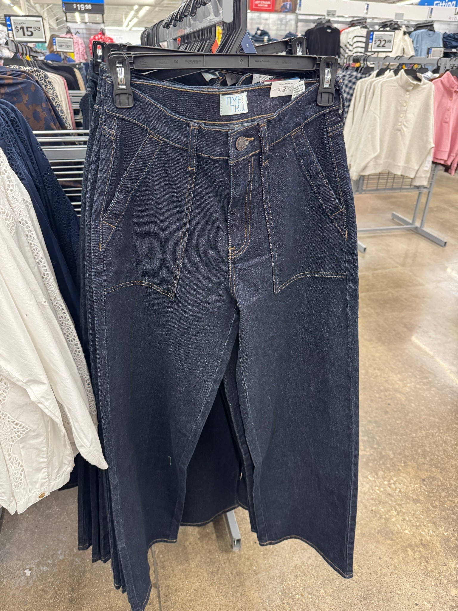 Walmart Time and Tru Women's Wide Leg Utility Trousers, 31" Inseam, Sizes 0-20

#LTKootd #LTKgrwm #LTKWorkwear