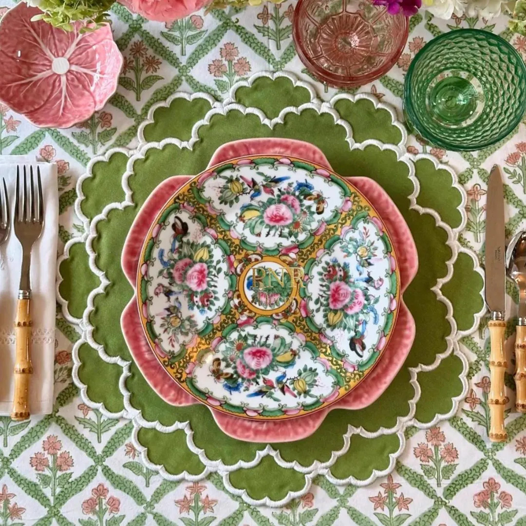 Cressida Green Fabric Scalloped Round Placemat – Handmade Embroidered Table Mat With White Embr... | Etsy (US)