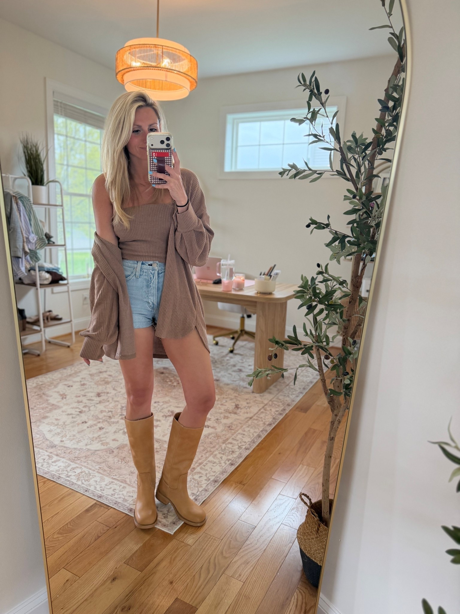 Mix match the bottoms 

#LTKgrwm #LTKmomlife #LTKdayinmylife