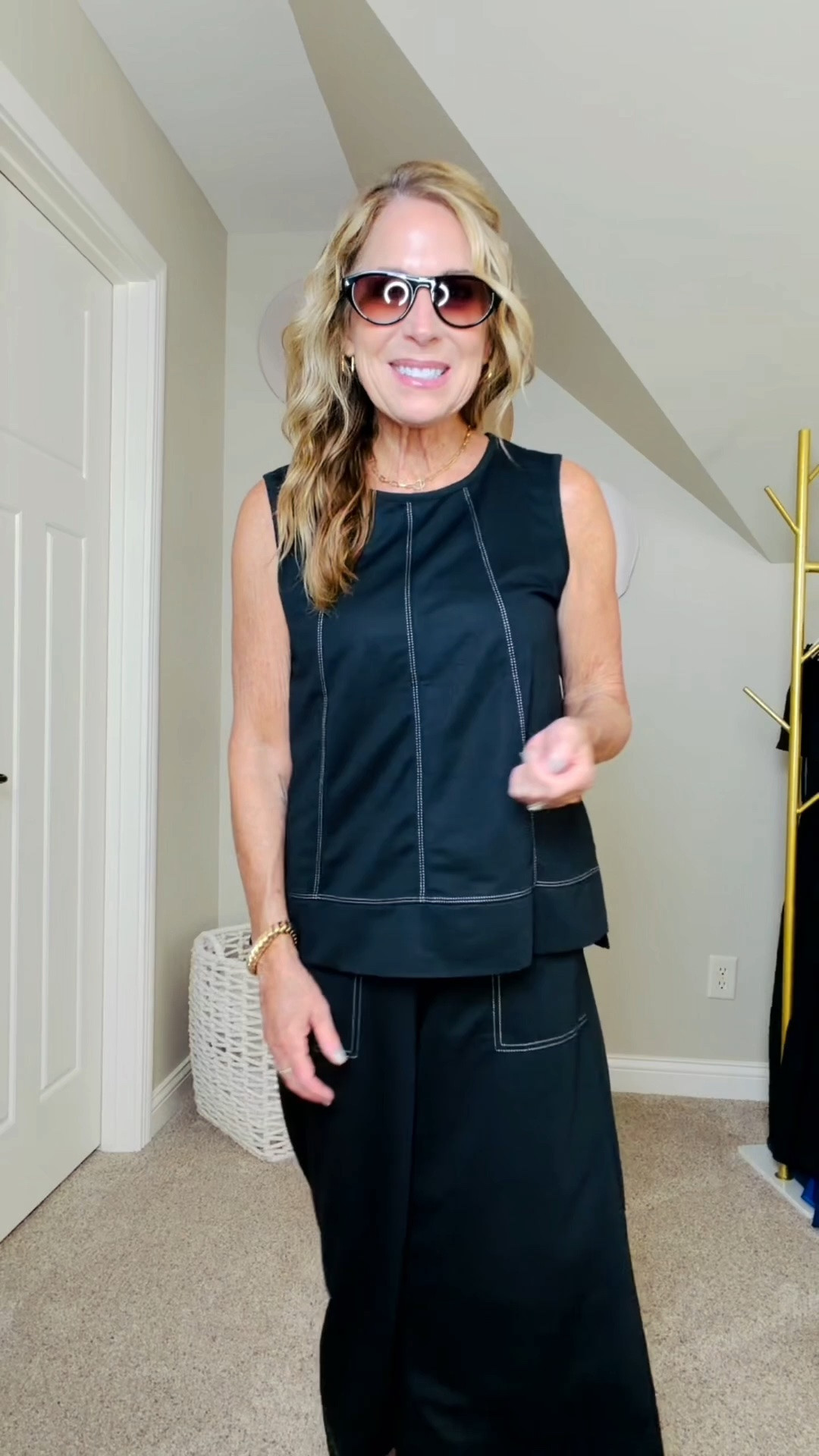 I love this viral two piece outfit!