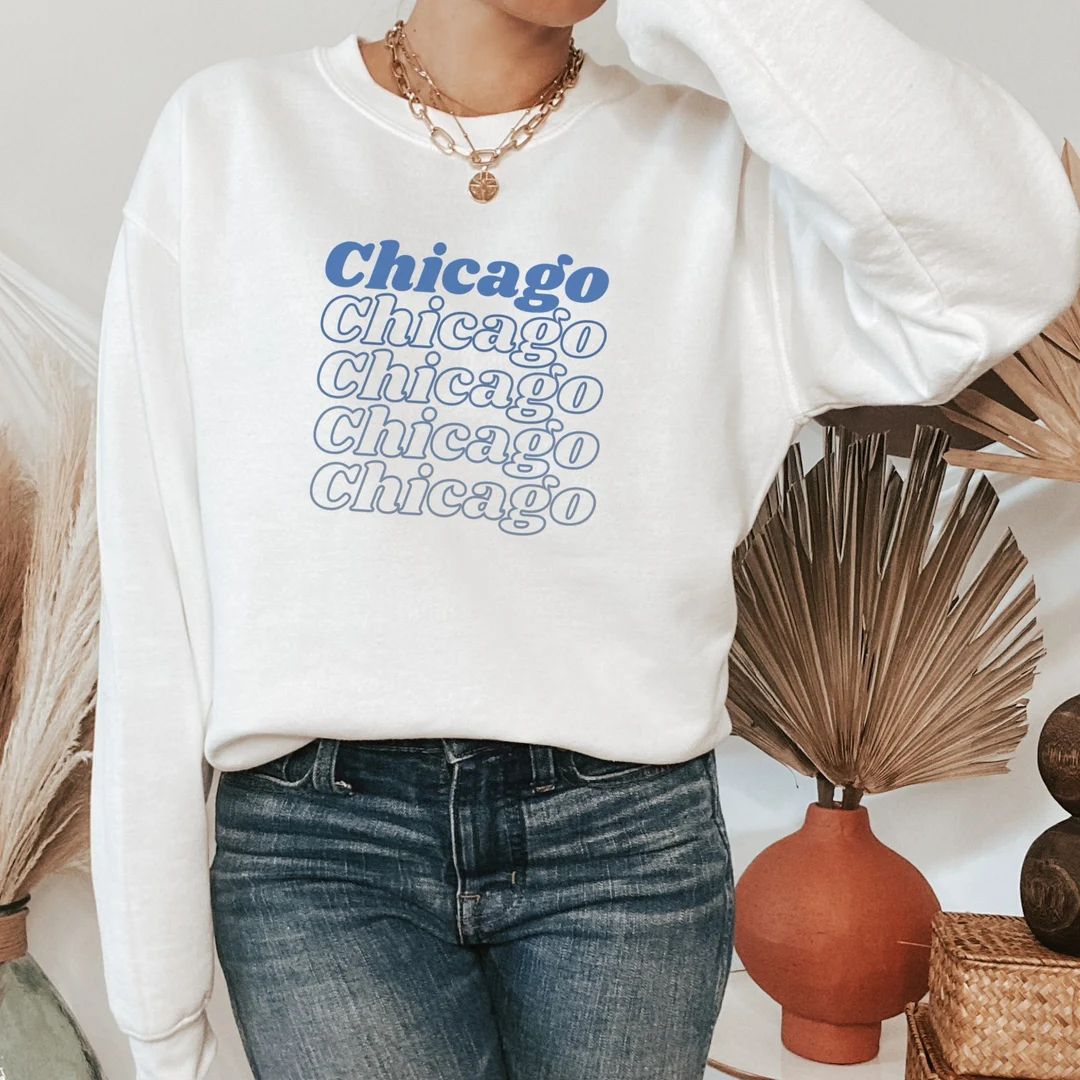 Chicago Ombre Crewneck Sweatshirt, Chicago Gift, Retro Chicago City Crew for Women, Chi Town, Chi... | Etsy (US)