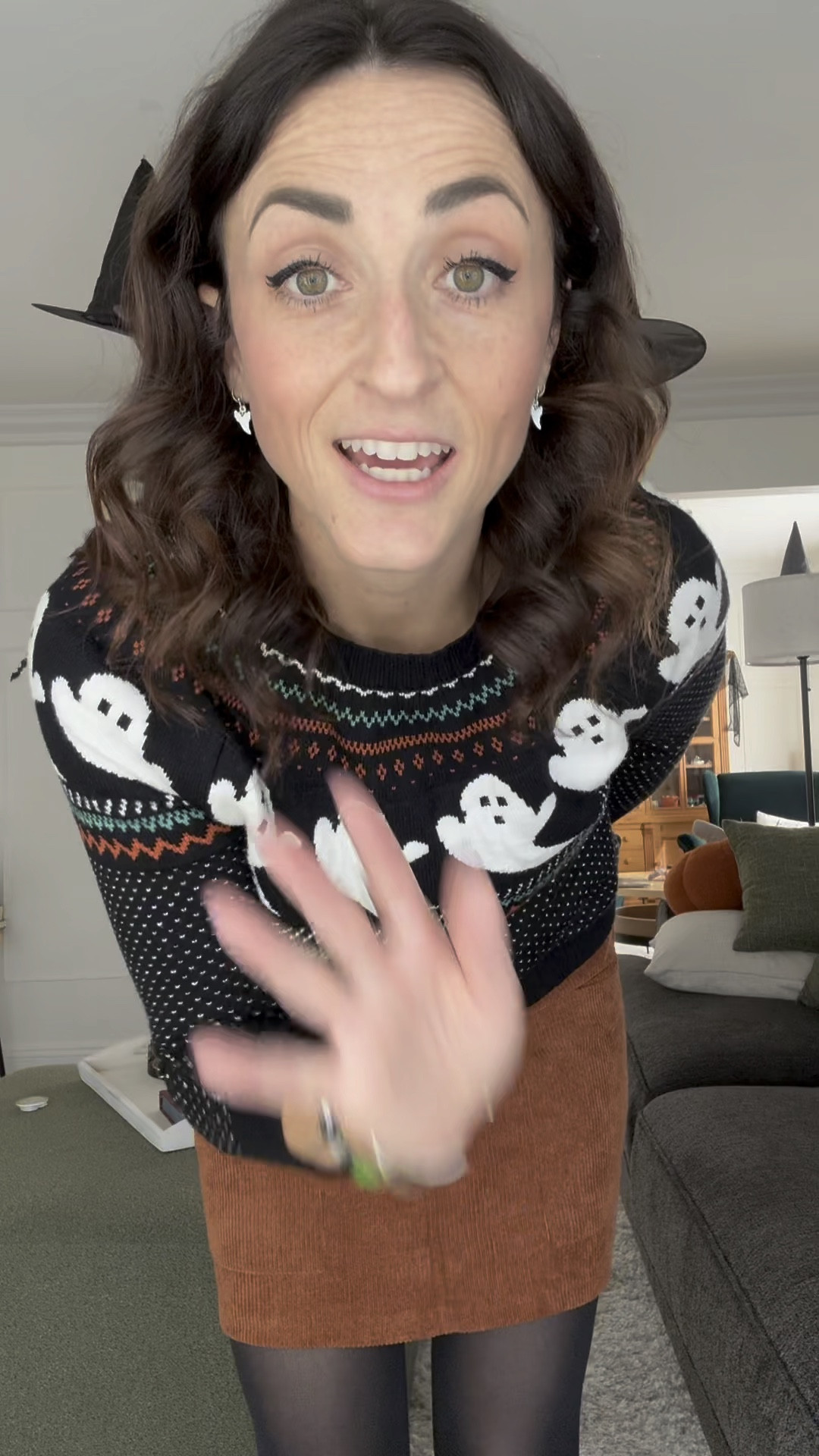 Teacher fit check & book rec!

#LTKHalloween