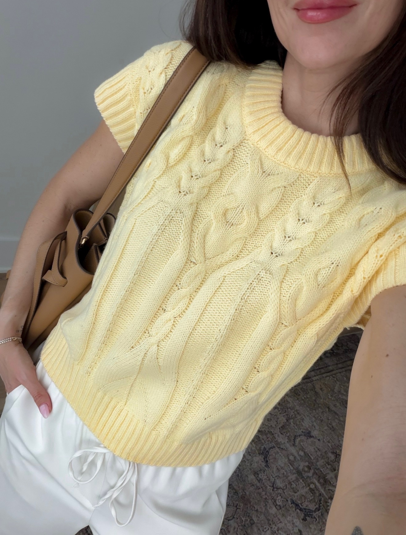This butter yellow is so cute!! I’m loving this top. So cute and perfect for spring. Butter yellow tops springtime mom approved cute mom approved Annabrstyle 

#LTKdayinmylife #LTKootd #LTKmomlife