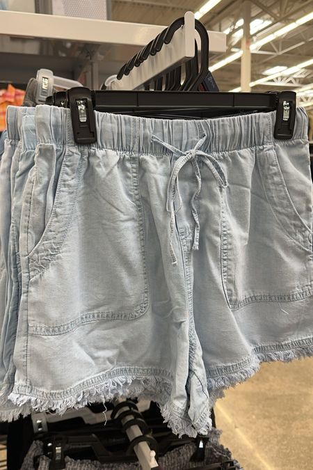 Walmart linen shorts 

#LTKstyletip #LTKfindsunder50