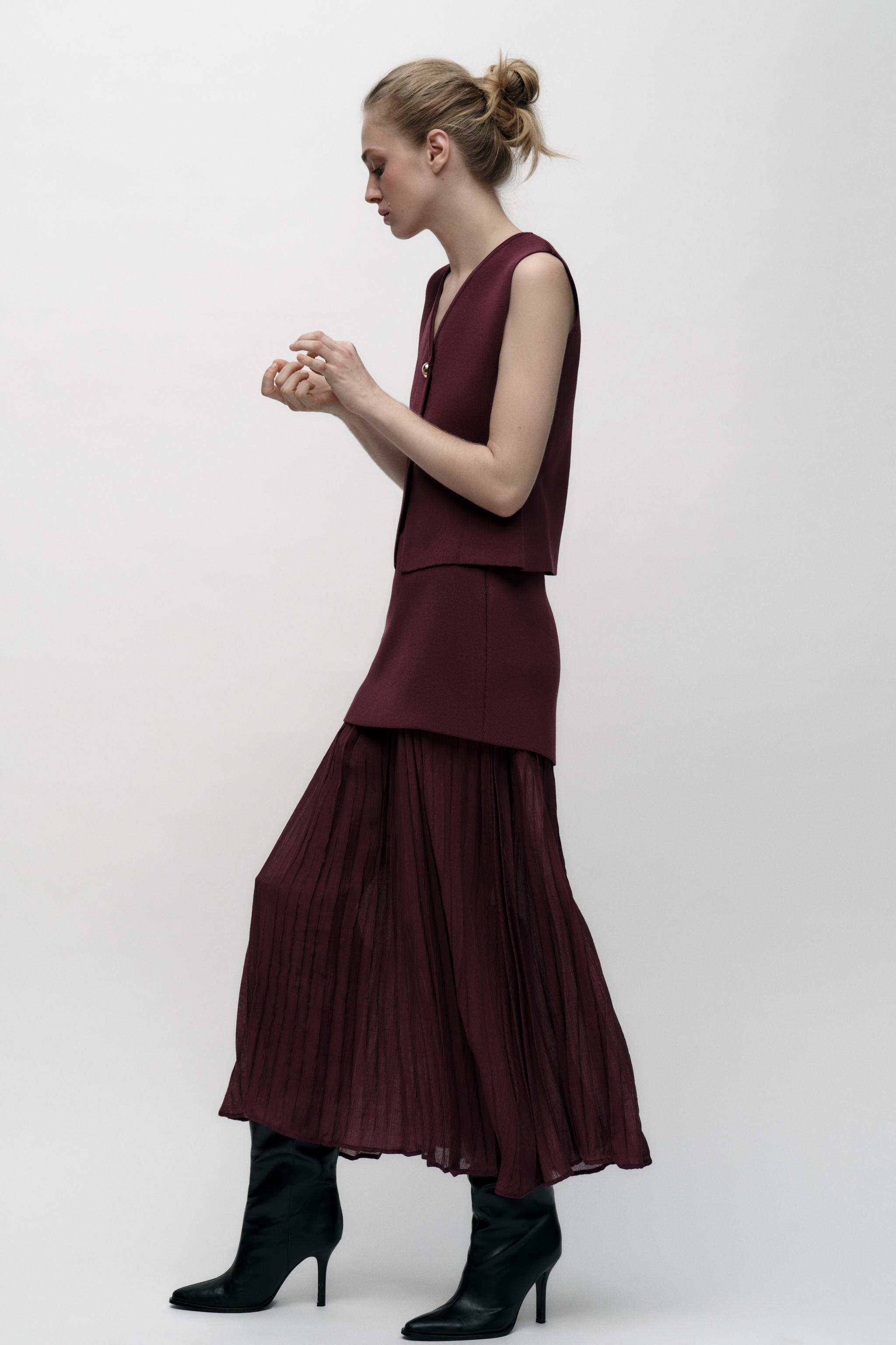 BUTTONED KNIT VEST | Zara US