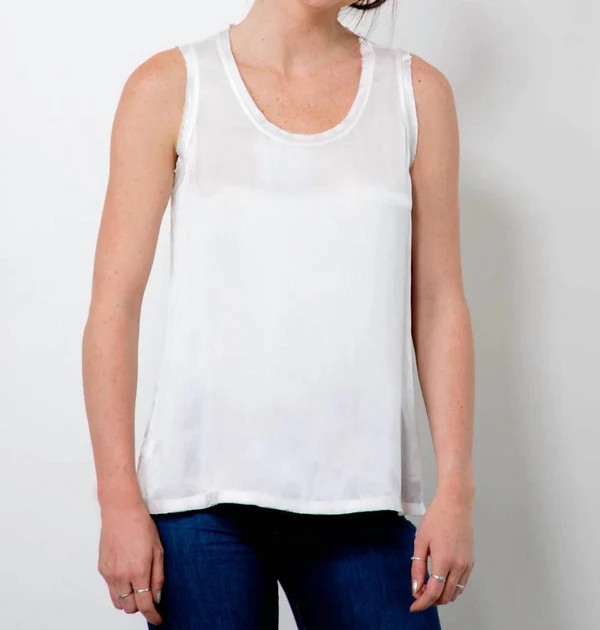 Tee Top In White | Shop Simon