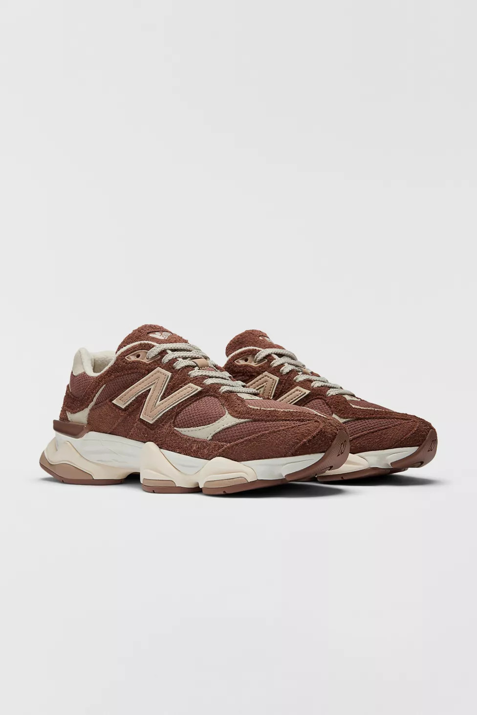 New Balance 9060 Sneaker | Urban Outfitters (US and RoW)