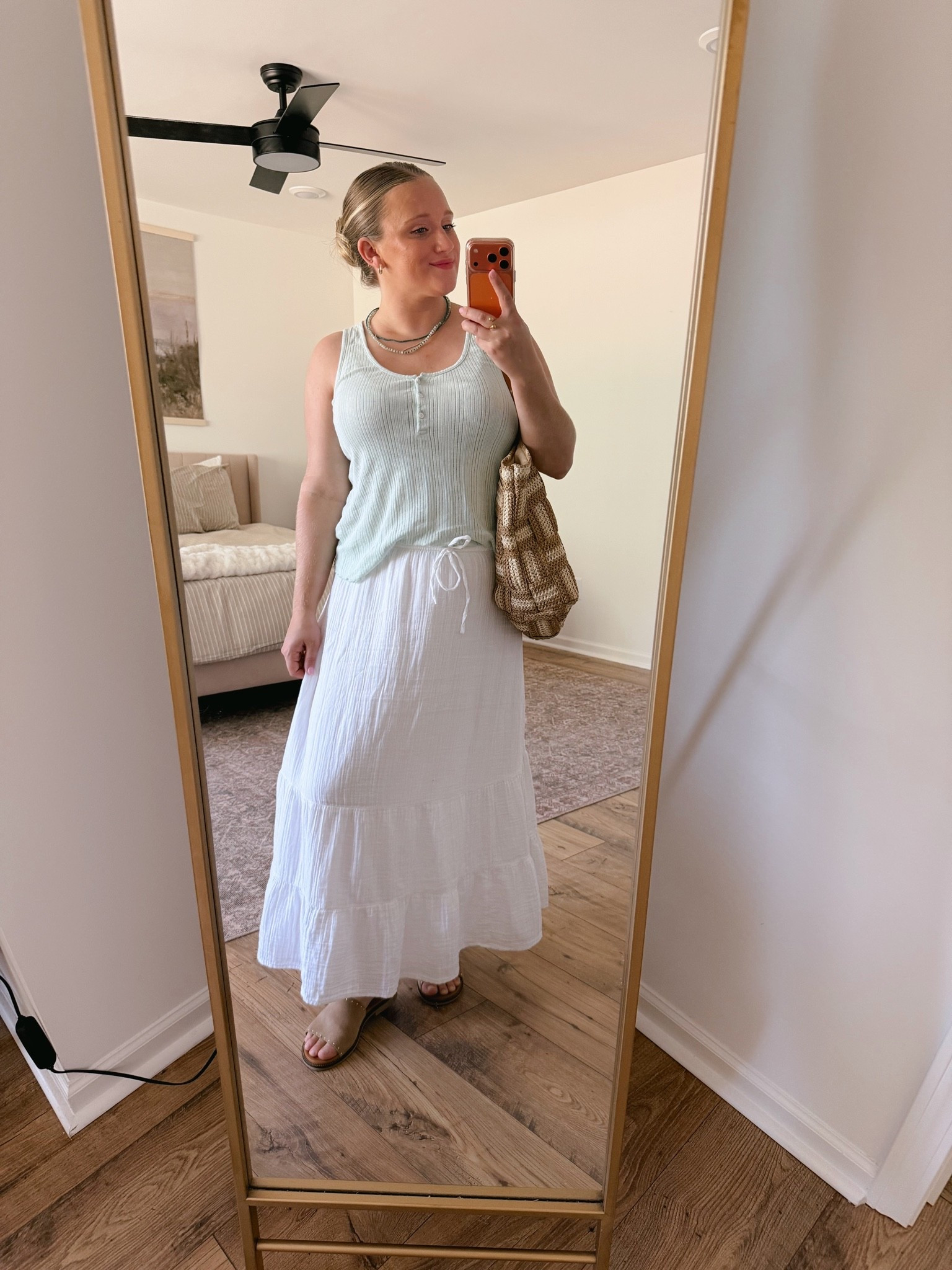Finally found a petite length white flowy skirt I love!!

#LTKPetite #LTKootd