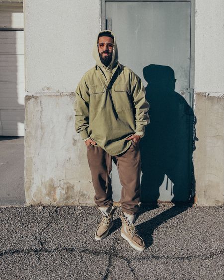FEAR OF GOD Canvas Military Pullover (size M), FG Hoodie in ‘Matcha’ (size M), Slouchy socks in ‘Cream’ and Boat Hi boots in ‘Daino’ (size 41). ESSENTIALS sweatpants in ‘Wood’ (size M). FEAR OF GOD X BARTON PERREIRA glasses. An army toned relaxed and elevated fit. Some items in this fit are currently up to 60% off on sale. #LTKfit

#LTKsalealert #LTKmens