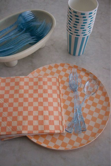 Bluey birthday party plates, napkins, cups, blue sparkly utensils 

#LTKkids #LTKfamily