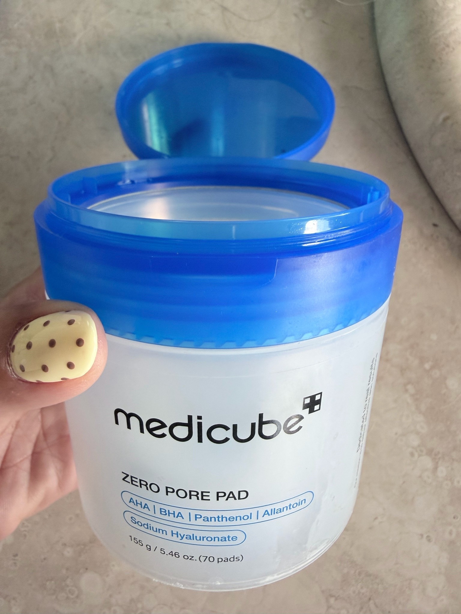 These $18 pads are so good, I love using them every morning. They use AHA + BHA to exfoliate dead skin, clear buildup, and smooth texture. They also bumps + brightness