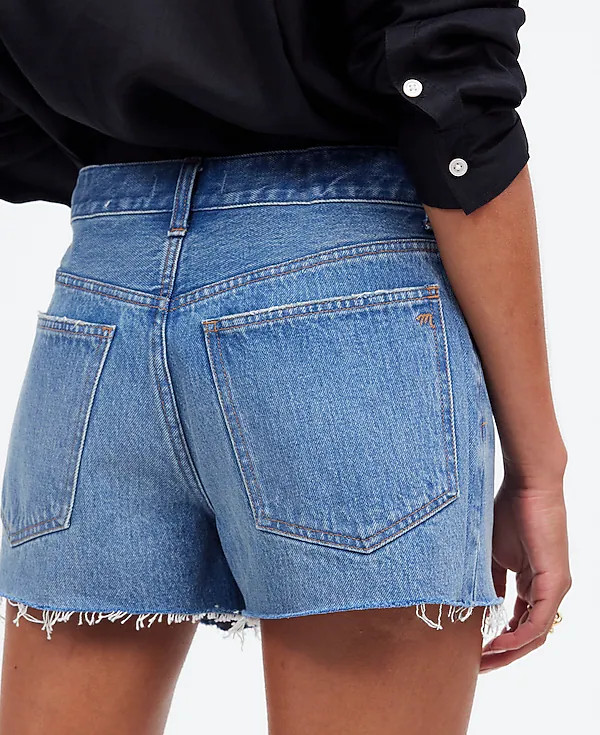 Relaxed Denim Shorts in Kelton Wash: Raw-Hem Edition | Madewell | Madewell