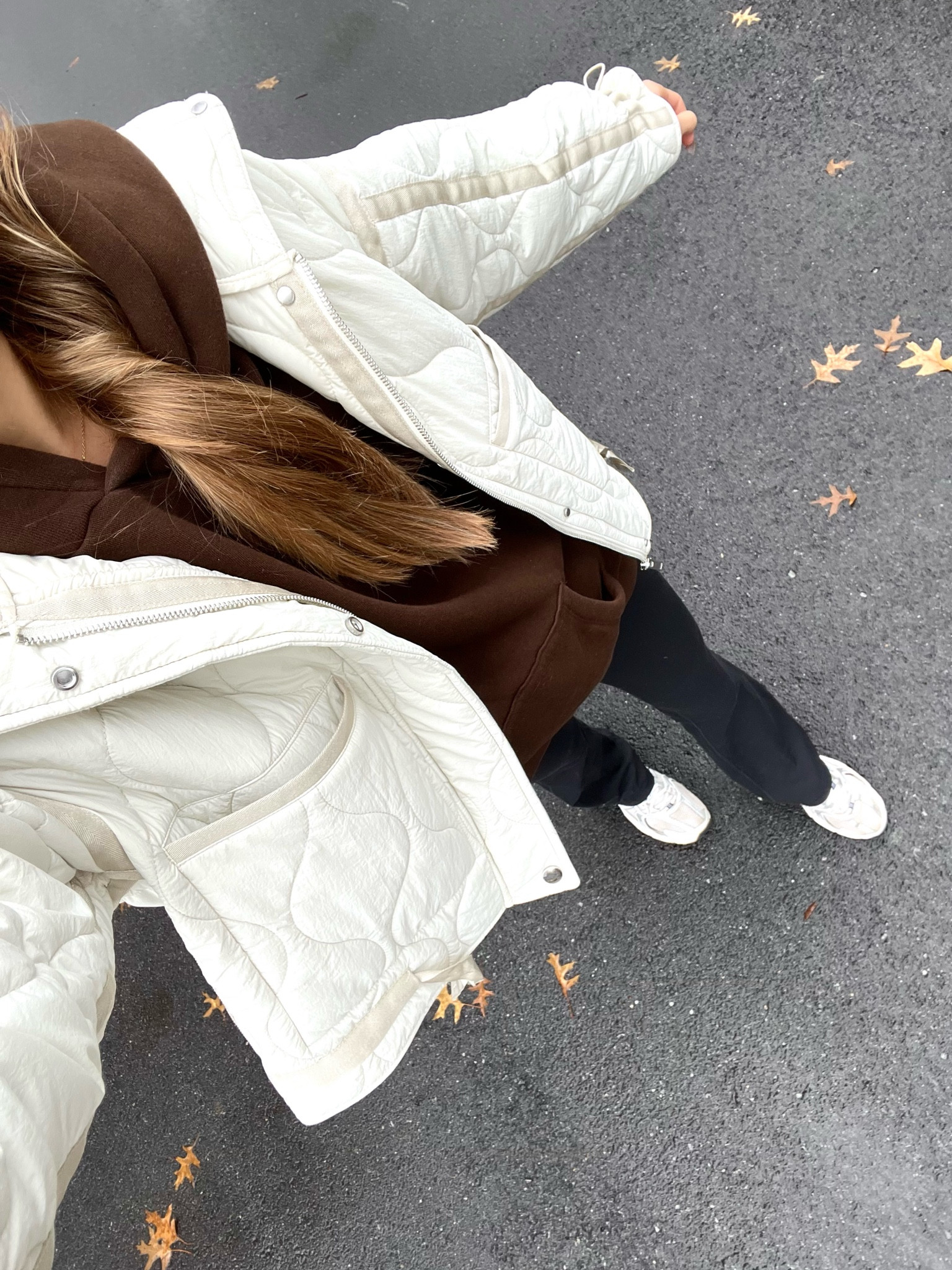 gloomy day walk ootd! Exact jacket is Zara, but I’ve linked similar!

brown sweatshirt, flare leggings, walk ootd, loungewear, activewear

#LTKActive #LTKstyletip #LTKfindsunder50