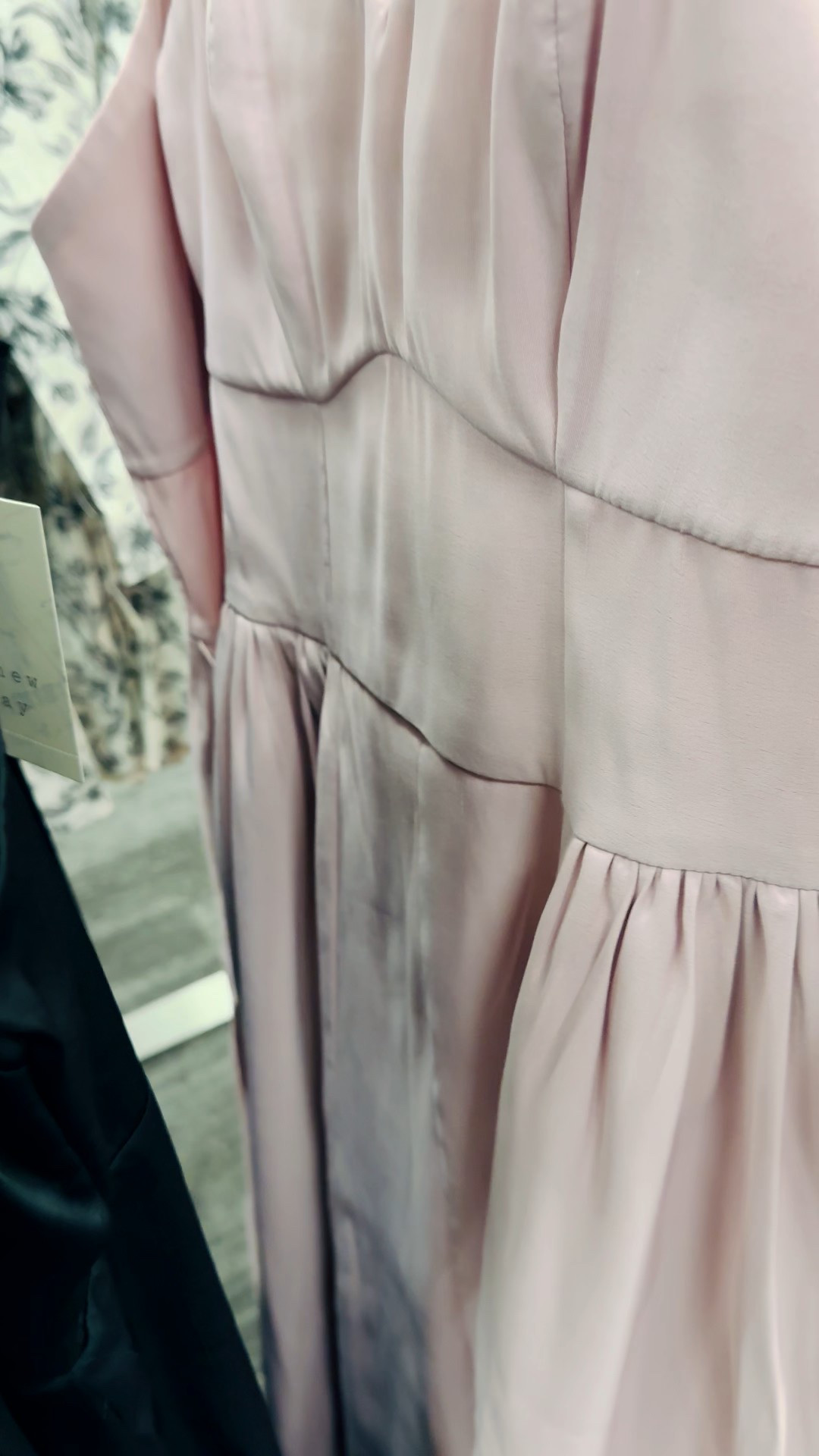 Clearance find! This dress seems more like a Valentine’s Day dress or spring dress for Easter!😍
2 colors!







Target, target clearance, clearance finds, target dress, pink dress 

#LTKSaleAlert #LTKPlusSize #LTKMidsize