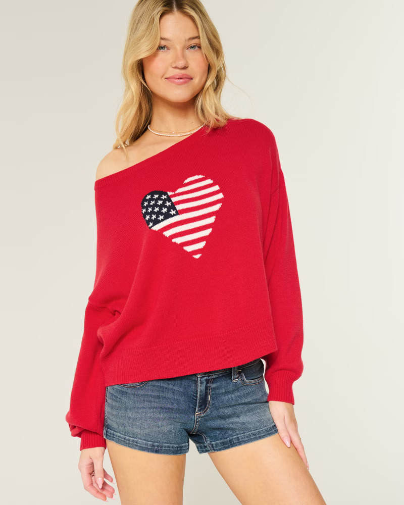Easy Off-the-Shoulder Fish Graphic Sweater | Hollister (US)