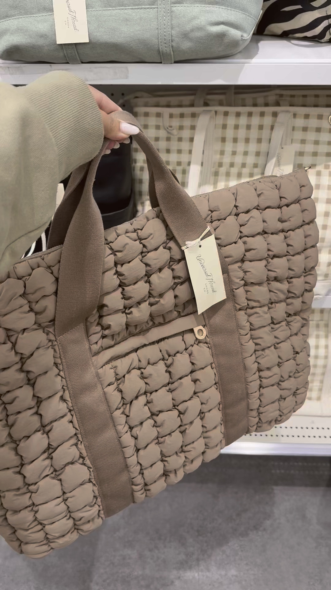 Omg my fav weekender now comes in 
🤎 MOCHA 🤎 

#weekender #travel #target #targetfind #mocha #luggage #weekenderbag #tote

#LTKTravel #LTKWatchNow #LTKFindsUnder50