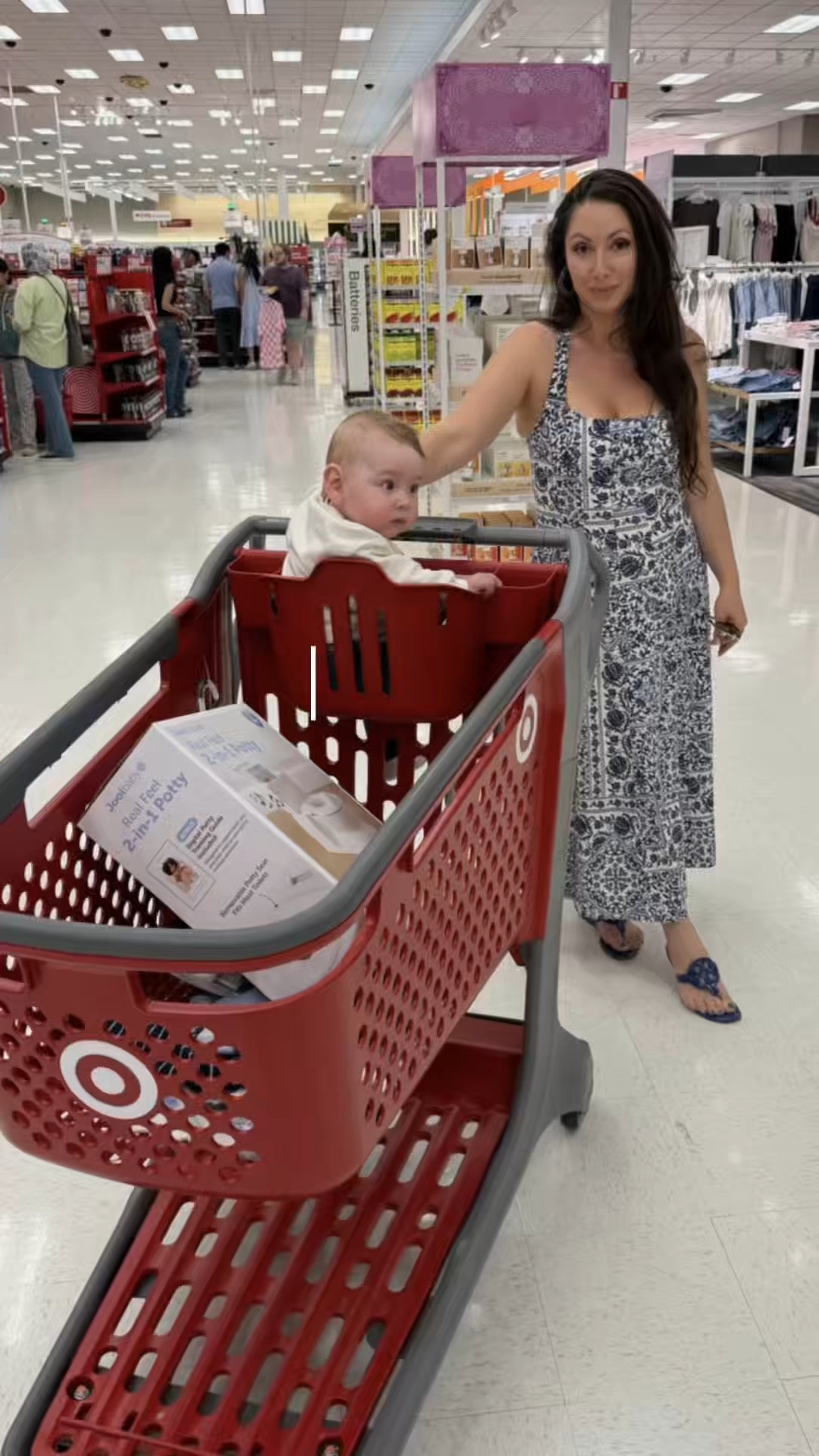 Check out these adorable Target finds! 🎯✨ Whether you're looking for cozy loungewear or trendy spring outfits, Target has it all. I've linked my favorite pieces from this haul below—from the cutest fringed bag to those comfy floral slippers. Happy shopping! 🛍️💖 #TargetHaul #TargetStyle #MiniVlog #SpringFashion #TargetFinds
## **Target Spring Favorites** 🌸
### **Accessories & Shoes**
 * **Fringe Hobo Bag:** The perfect boho-chic accessory in a rich chocolate suede. 👜
 * **Mama Floral Slippers:** Available in yellow and purple! Super soft and the perfect gift for yourself or a friend. ☁️🌼
 * **"Runners Club" Baseball Cap:** A cute pink and white staple for those busy errand days. 🧢
### **Apparel Picks**
 * **Crochet Short Sleeve Top:** A cream knit classic that pairs perfectly with denim. ✨
 * **Desert Ranch Sweatshirt:** This "Riding Club" pullover is giving major equestrian-chic vibes. 🐎
 * **Boho Midi Dresses:** From the tiered navy polka dot to the lace-detail red sundress, these are must-haves for warmer weather. 👗
> **Pro-Tip:** Check the "A New Day" and "Wild Fable" sections for these specific styles before they sell out!
> 

#LTKunder50 #LTKshopper #TargetDoesItAgain #MomsOfTarget #TargetFashion


#LTKmomlife