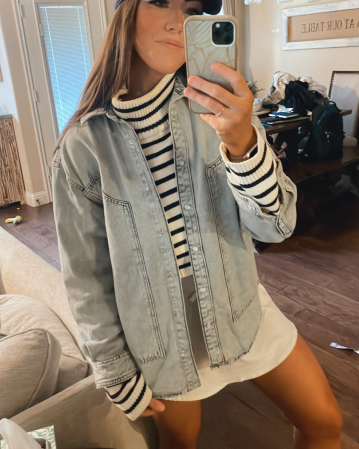 little weekend ootd that I’ve worn twice already 🫣 perfect for this Texas transitioning to fall weather. 
when you find something you like, sometimes you wear it over and over! 