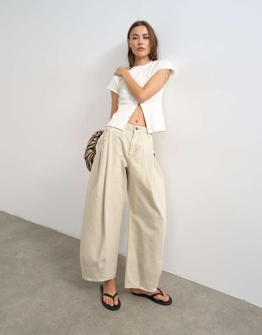 Topshop Cocoon mid rise barrel jean in oat-Neutral | ASOS (Global)