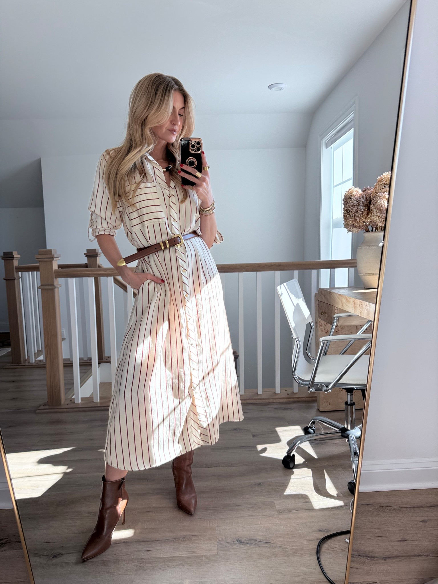 Striped shirt dress! 
Runs TTS. Wearing size small. 

#LTKSeasonal #LTKBeauty #LTKStyleTip