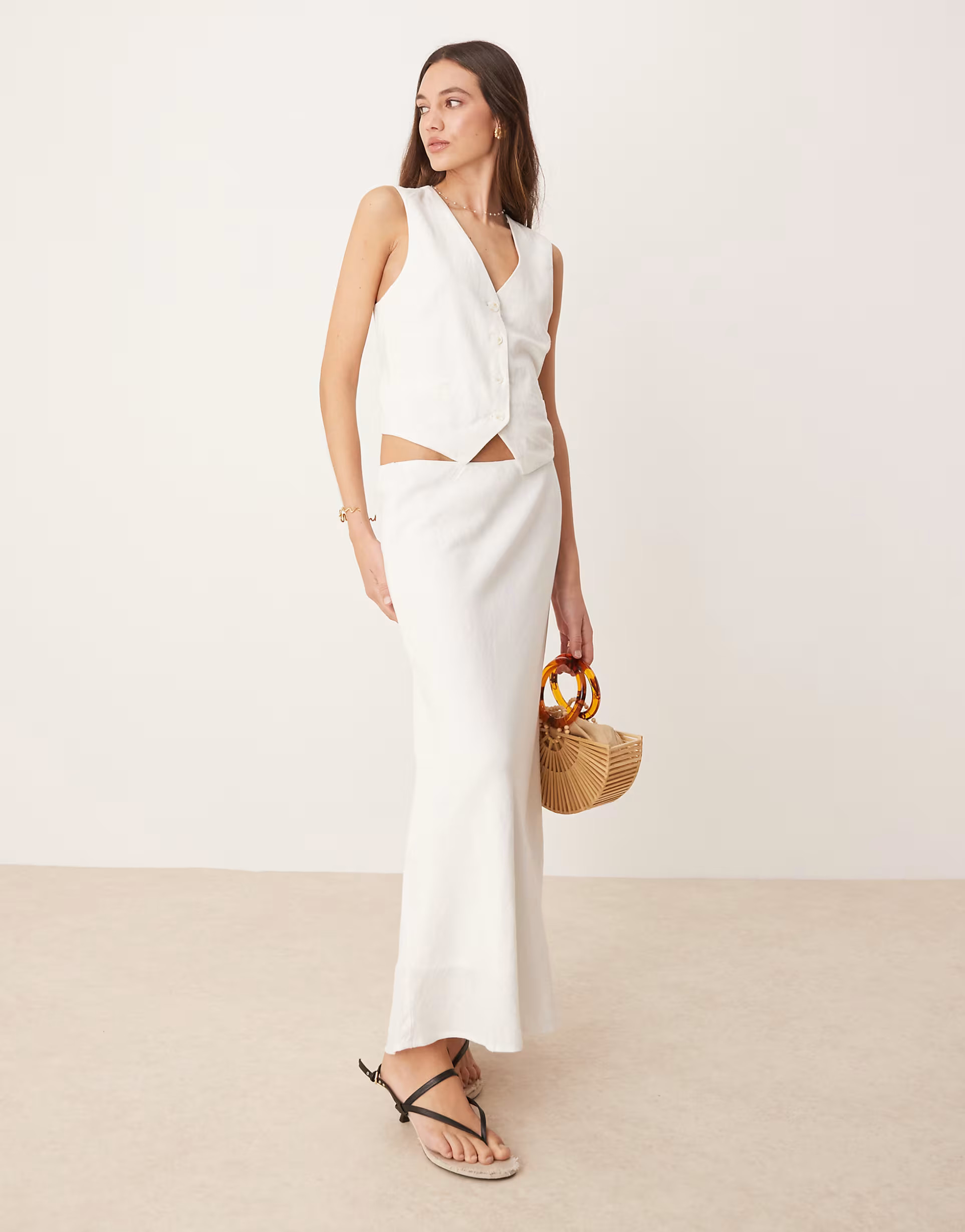 Abercrombie & Fitch bias cut linen blend maxi skirt in white | ASOS (Global)