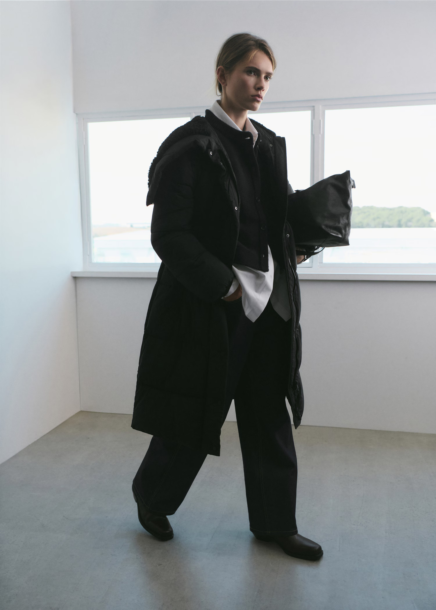 Black | Mango (US/MX/AU)