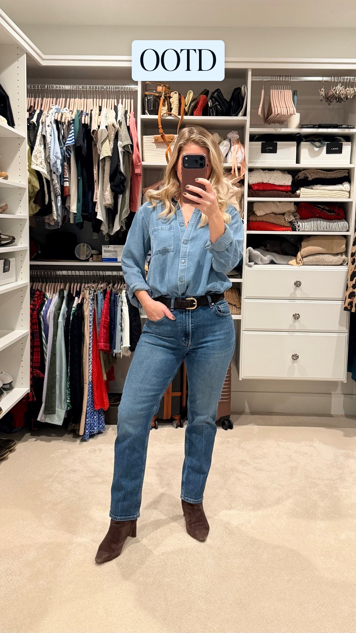 A classic denim-on-denim kind of day 👖💙
Easy, comfortable, and pulled together enough for errands, meetings, or a casual dinner. This is one of those outfits I reach for when I want to feel confident without overthinking it.

Style tip: Mixing slightly different denim washes keeps it intentional and not too matchy.

Everything is linked so you can recreate the look. Save this for an easy outfit formula you’ll wear on repeat 🤍

#LTKgrwm #LTKPetite #LTKootd