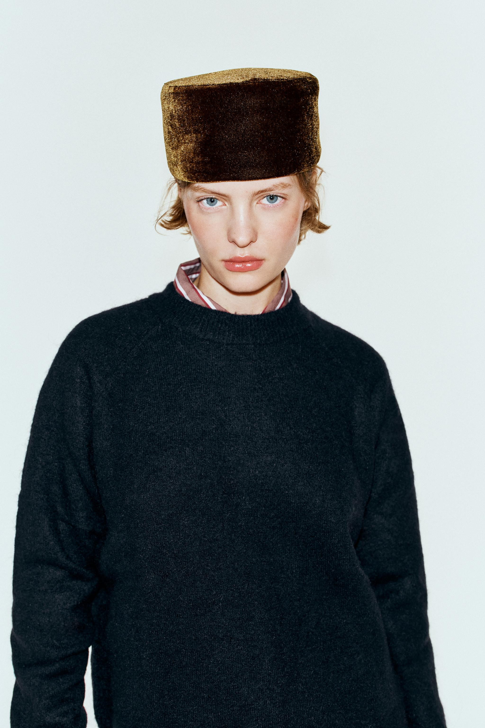 VELVET CAP | Zara US