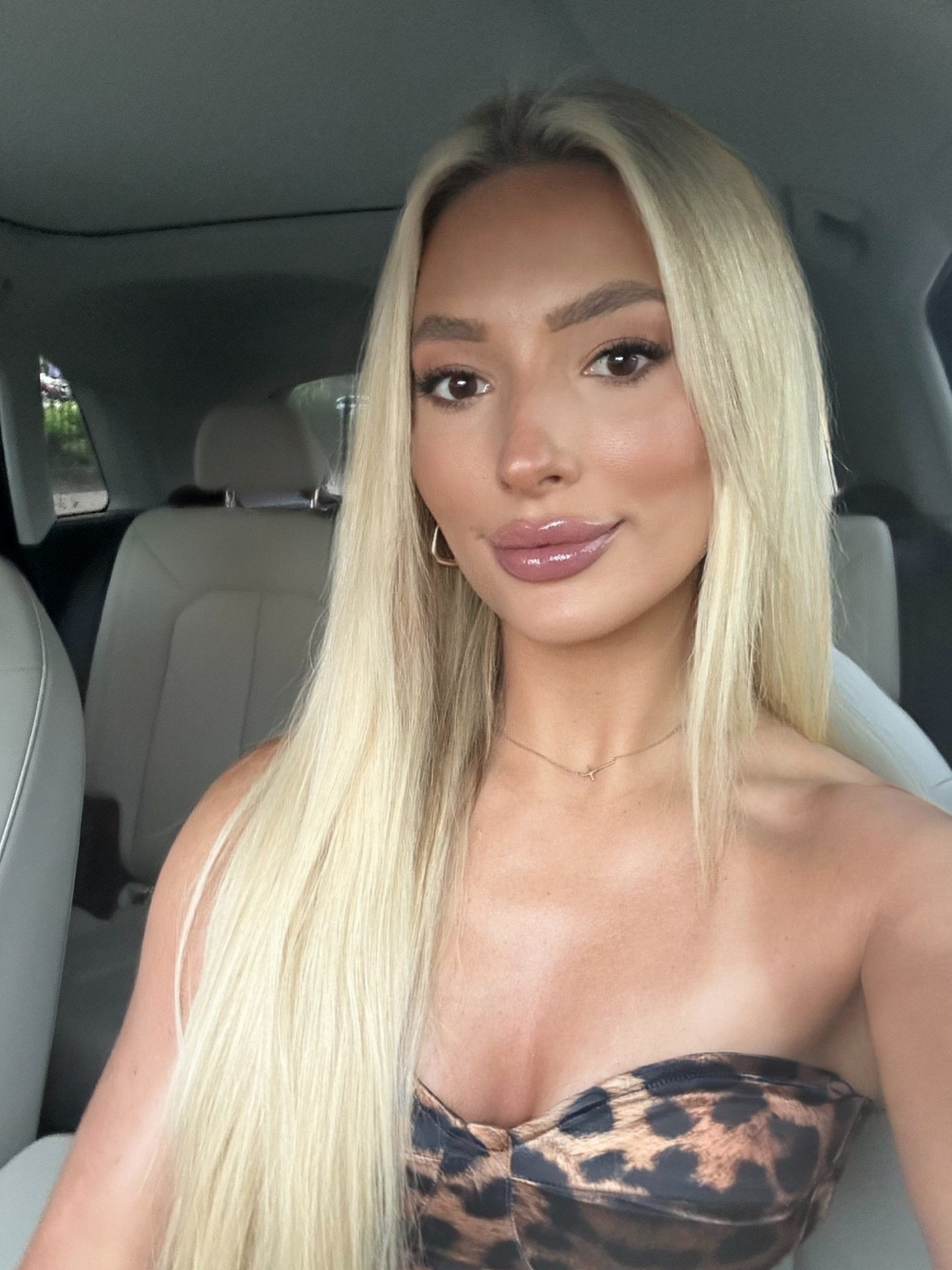 Current fav products for a summer glowy look 🌞

#LTKBeauty