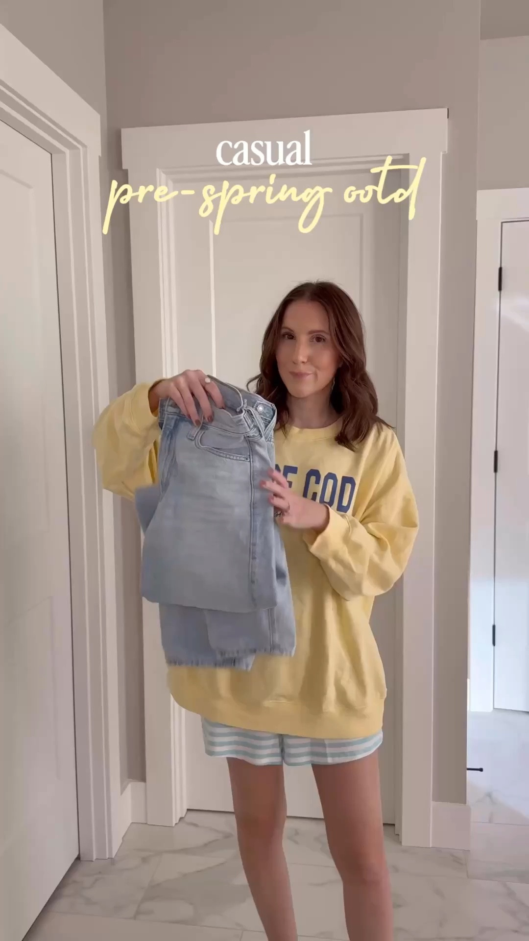 I’m so ready for warmer weather🙌🏻

ootd, barrel jeans, adidas Mary Jane’s, casual outfit, spring outfit, millennial mom 

#LTKootd

#LTKootd #LTKspring #LTKTravel