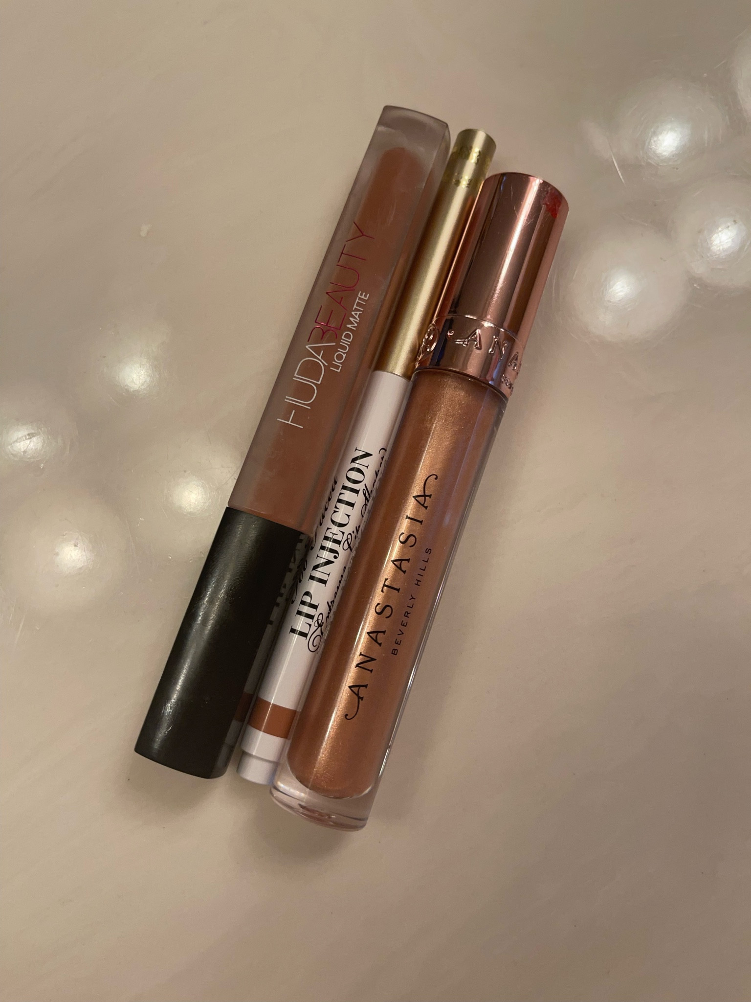 New lip combo 🫦

Huda Beauty: Venus
Lip liner: post-op pink
Gloss: goldy

#LTKunder50 #LTKbeauty