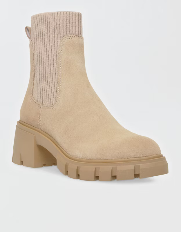 Steve Madden Women's Hayle Platform Chelsea Boot | American Eagle Outfitters (US & CA)