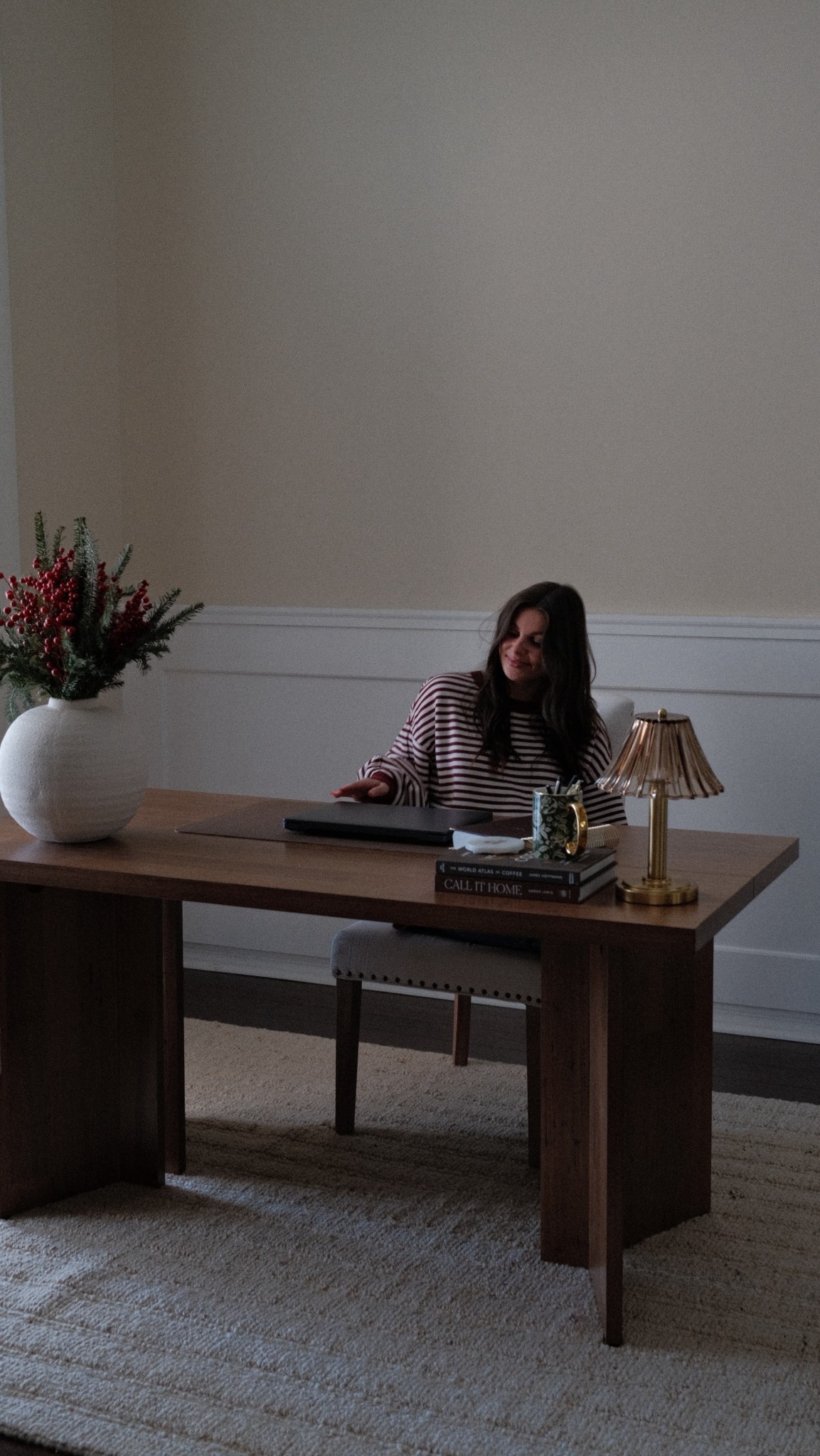 home office📚✨❤️#LTKseasonal #accentrug #joonloloi #wayfair #desk #target #amazon

#LTKootd #LTKdayinmylife #LTKHome #LTKHoliday