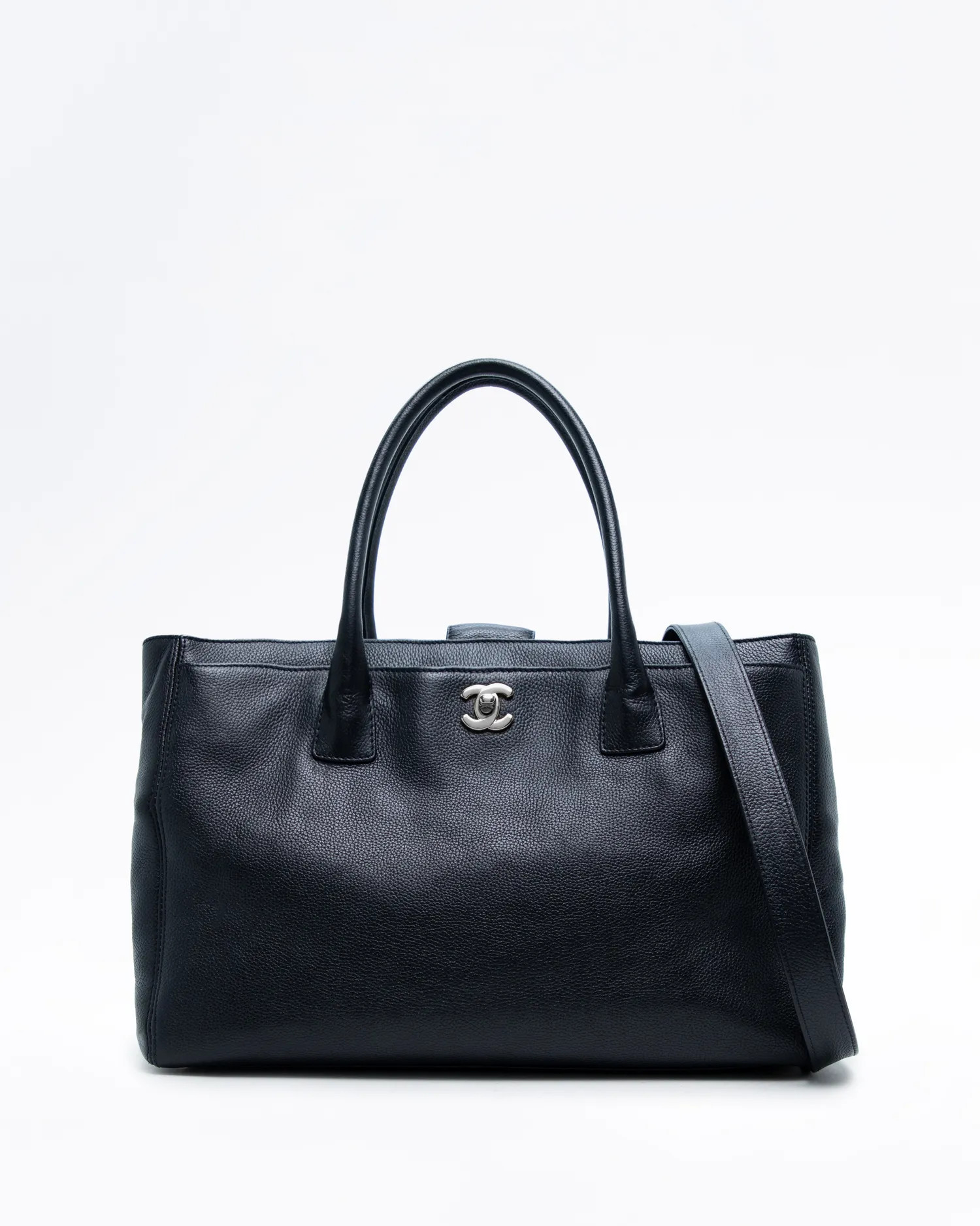 Cerf Executive Medium Tote | Vivrelle