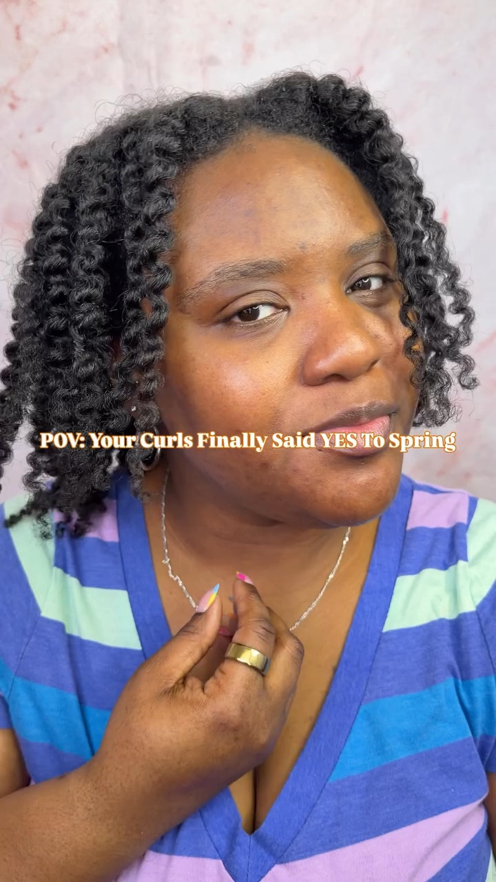 ✨Spring has SPRUNG && so have my curls ➿🌺 
.
Twisting my hair with @donnasrecipe Hair Cream + Curl Defining Mousse && my coils are thriving and I’m in love ♥️
.
Comment 🌷if you’re switching up your hair routine this spring‼️
*
*
*
#DonnasRecipe #curlcare #springhair #curlroutine #ugccontentcreator

#LTKBeauty #LTKgrwm #LTKselfcare