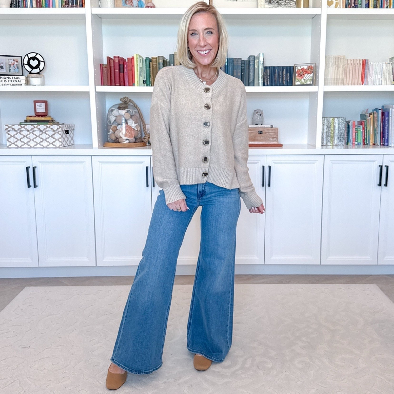 Quince - denim & dresses (pieces I loved so much, I re-ordered!) * 100% Organic Cotton Cropped Cardigan - size Small. Color: Cement Marl. Bella Stretch Palazzo Jeans - Size: 25. Color: Seaside Blue (3 colors). #quincepartner @quince

 

 