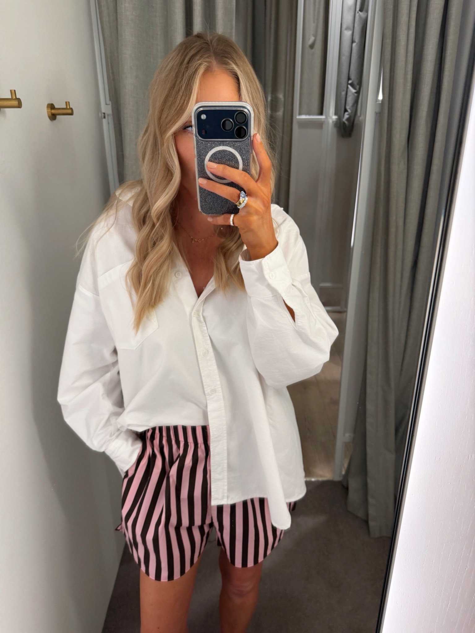 If you love chocolate tones, anything pink, and an easy pair of shorts - you’re going to love these for your Summer wardrobe. They run true to size; I’m wearing a size 10! 

#LTKaustralia #LTKstyletip #LTKsummer