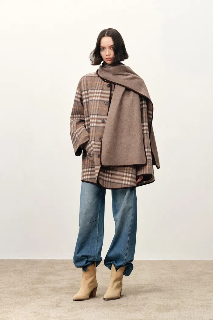 Cecilia Reversible Double Face Short Coat in Wool Cashmere Blend | Fabrique