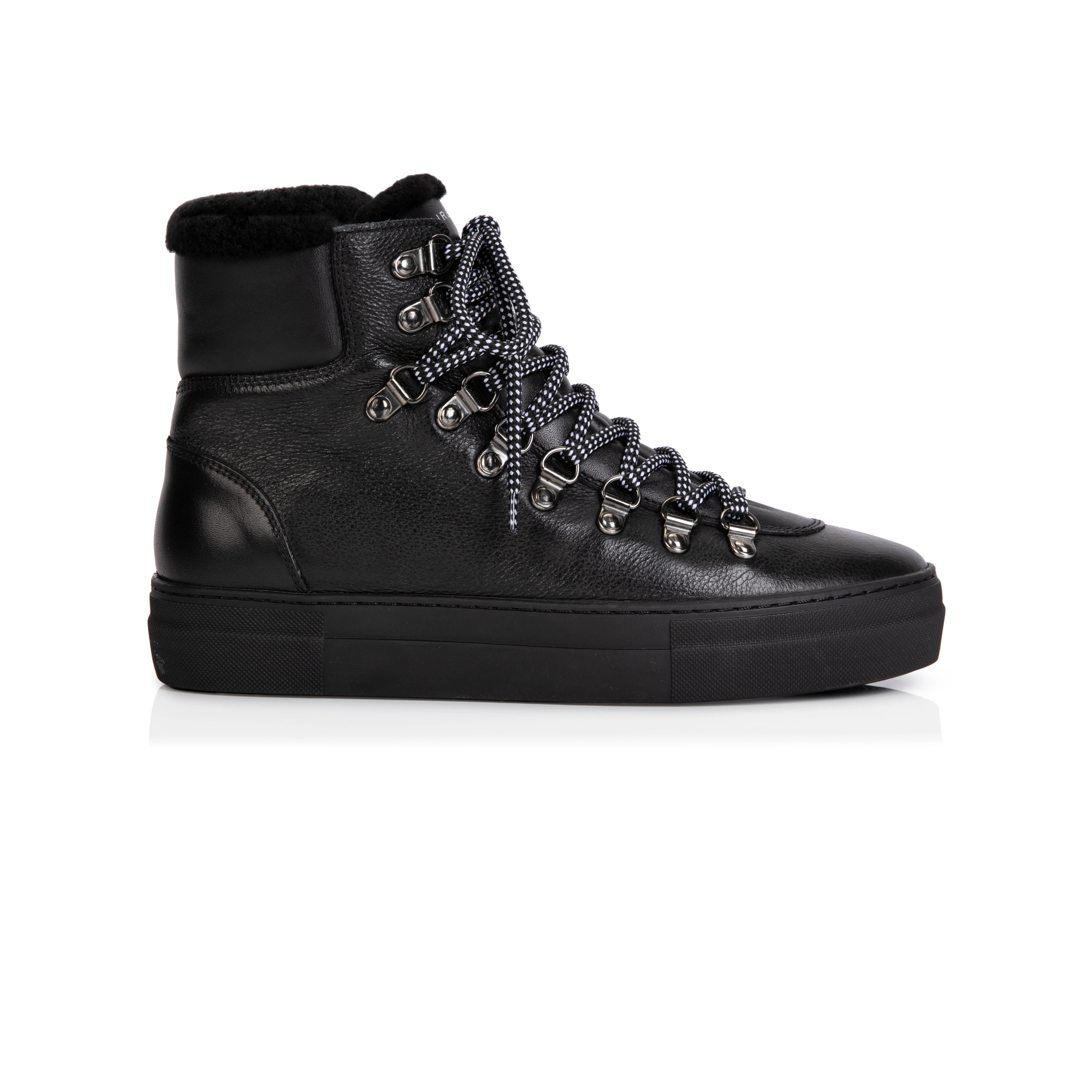 Camino: Black Leather And Shearling Boots | Air & Grace