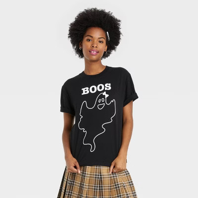 Women's Halloween Best Boos Costume Short Sleeve Graphic T-Shirt - Black | Target