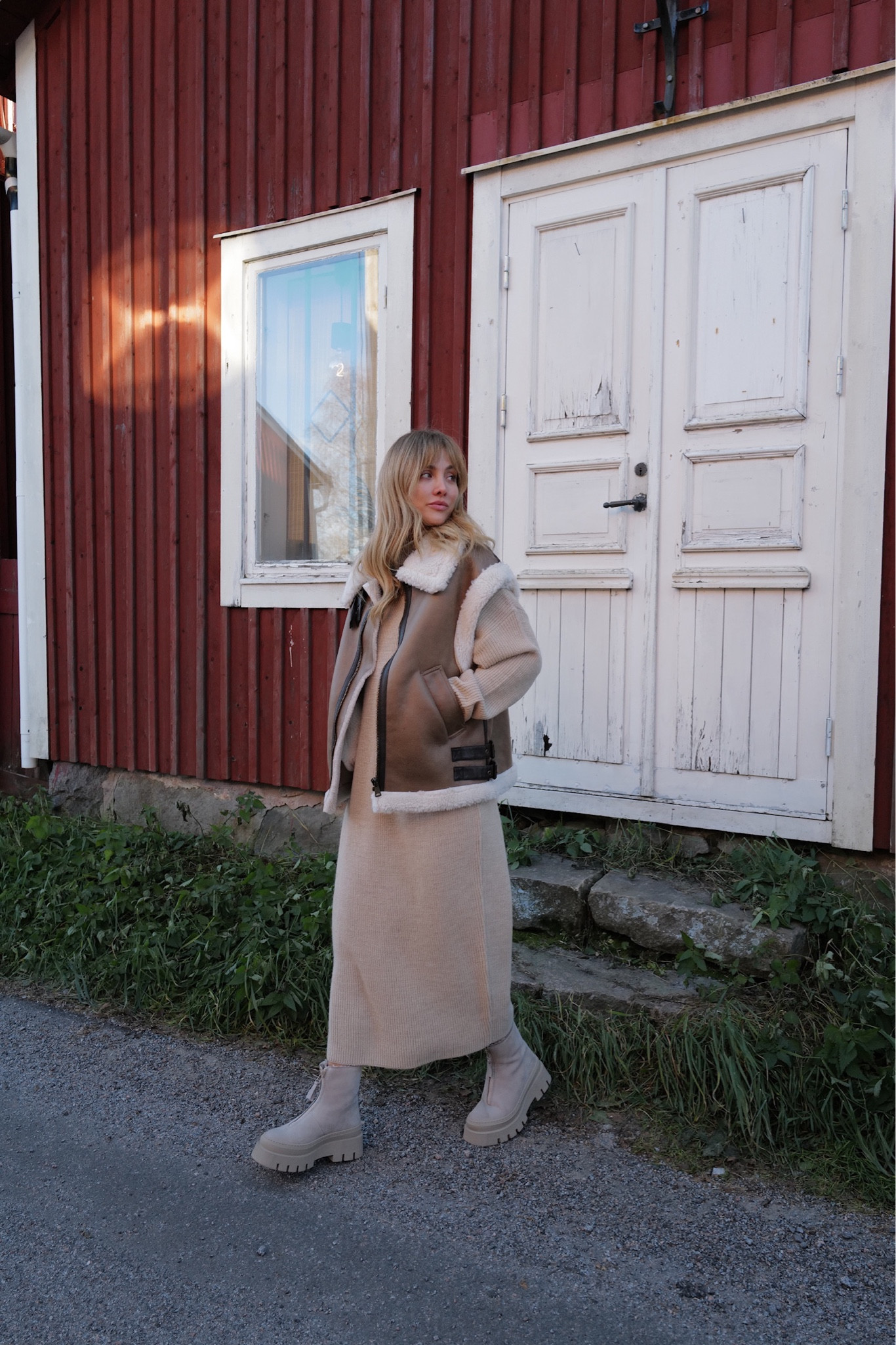 Monochromatic in Gammelstad 🤎

#LTKeurope #LTKfindsunder50 #LTKstyletip