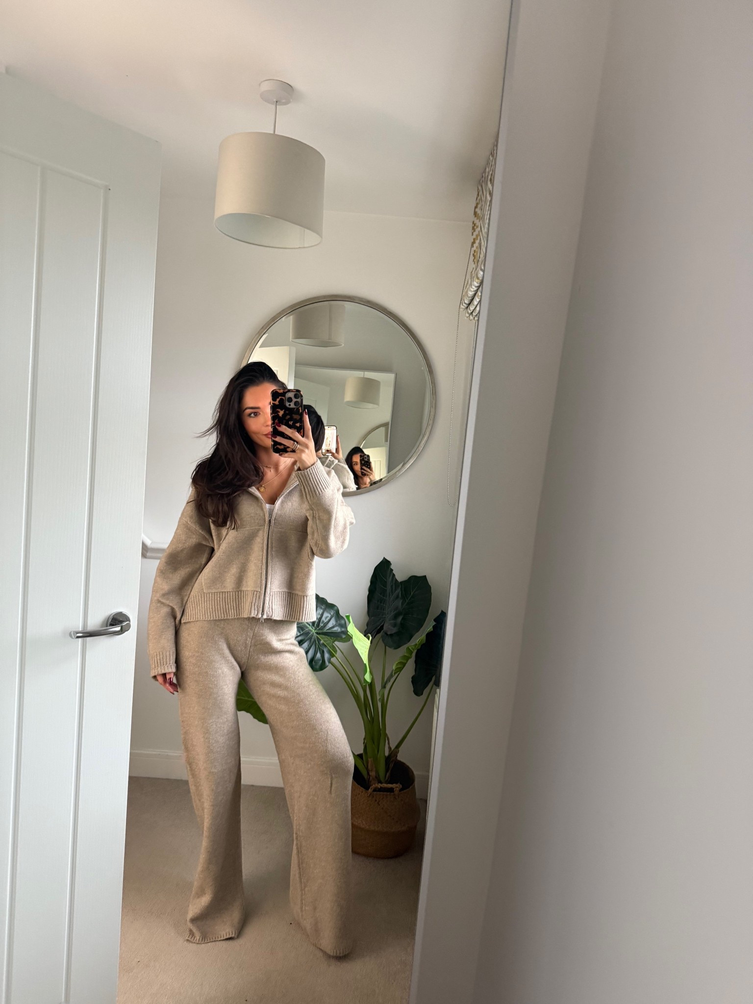 Cosy Friday #loungewear 

#LTKwinter #LTKuk
