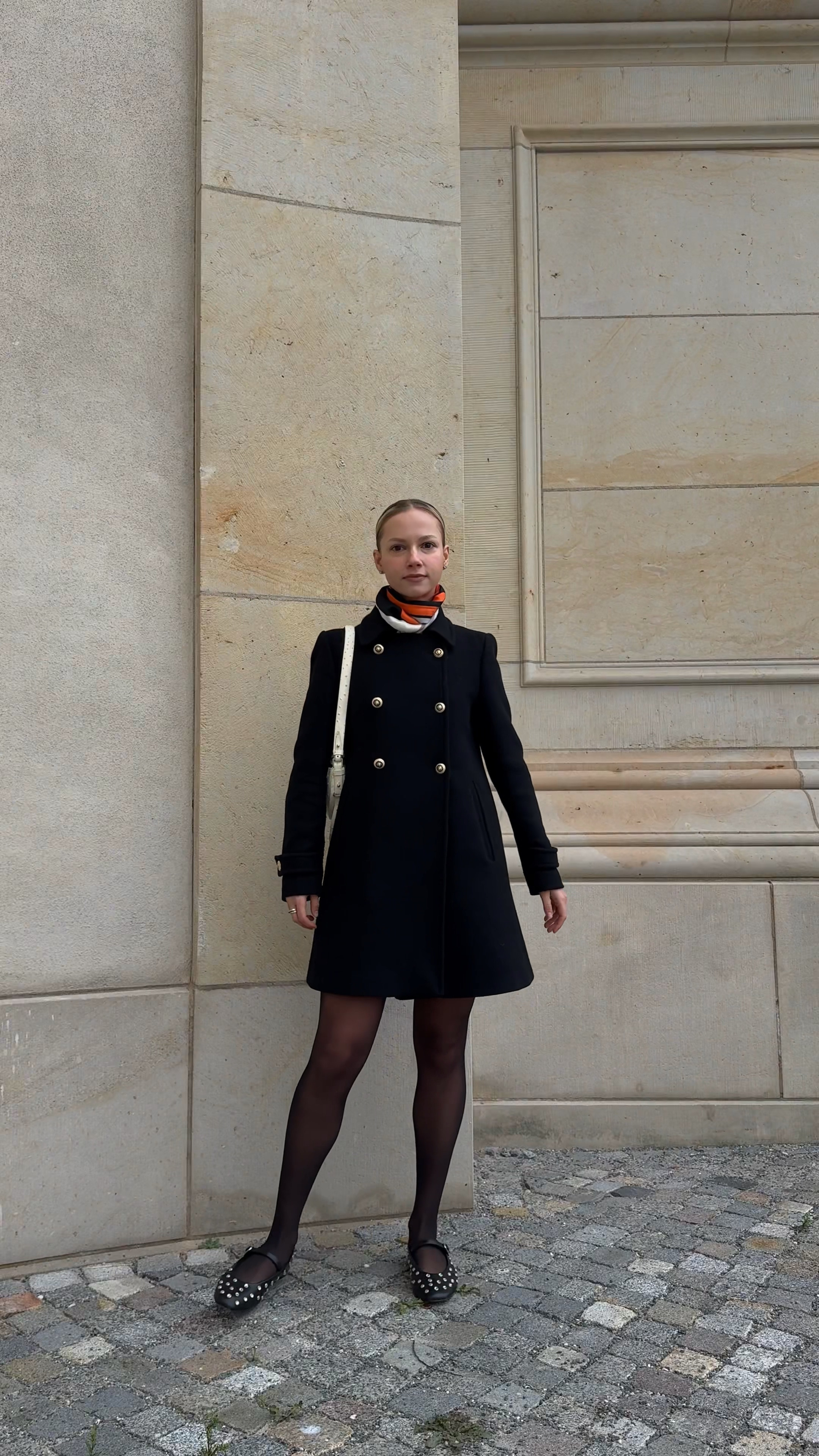 Every month, it feels like trends change, and everyone starts looking the same. But this fall, I’m slowing down, wearing my favorite short coat that’s been with me for years. Classic over trendy, always.

#LTKdeutschland #LTKeurope #LTKautumn