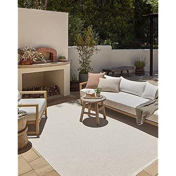 Loloi Amber Lewis Malibu Collection MAB-01 Ivory/Dove 3'-9" x 5'-9" Accent Rug | Amazon (US)