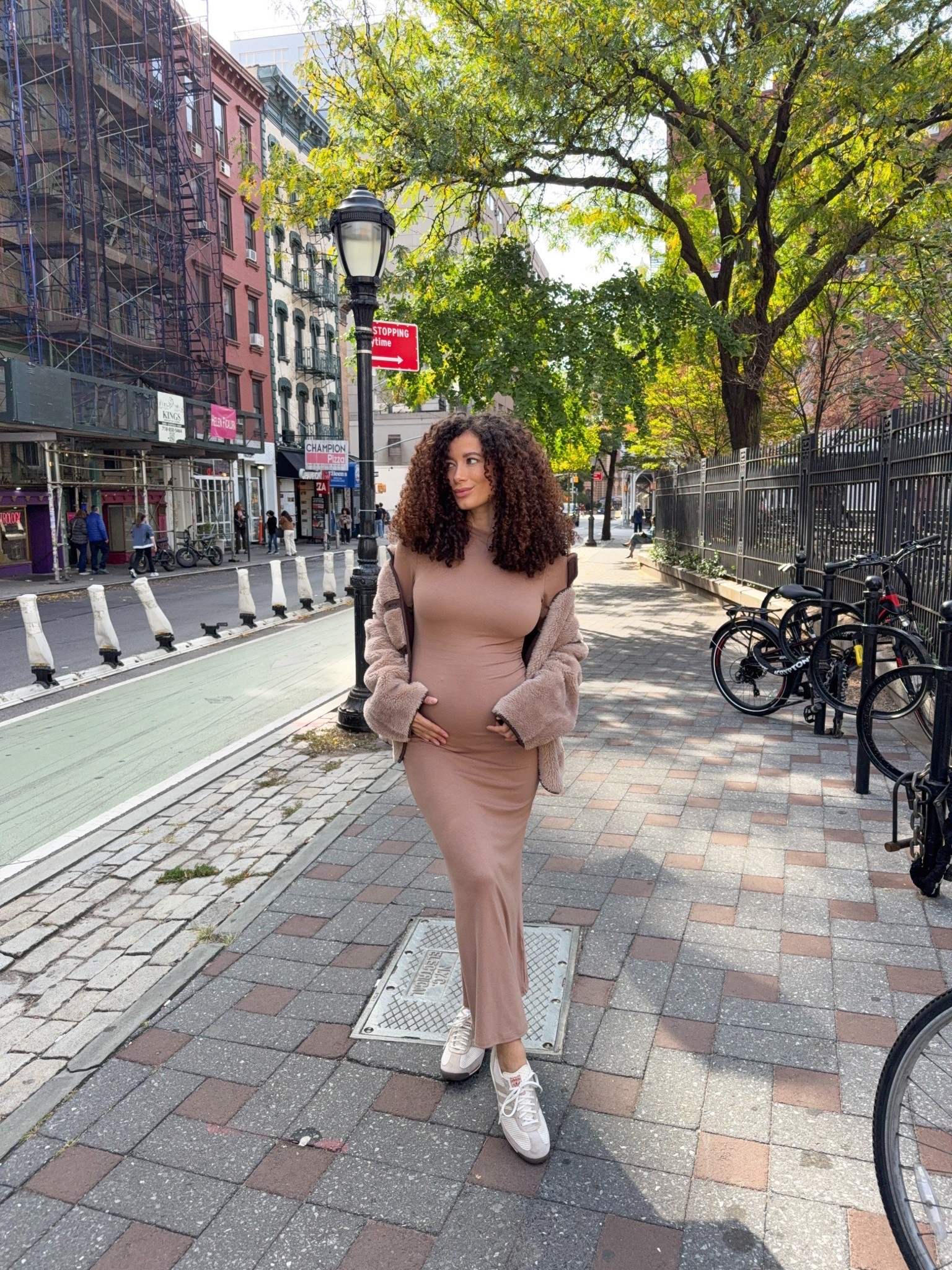 Fall outfit 4 months prego 🥰 

#LTKSeasonal