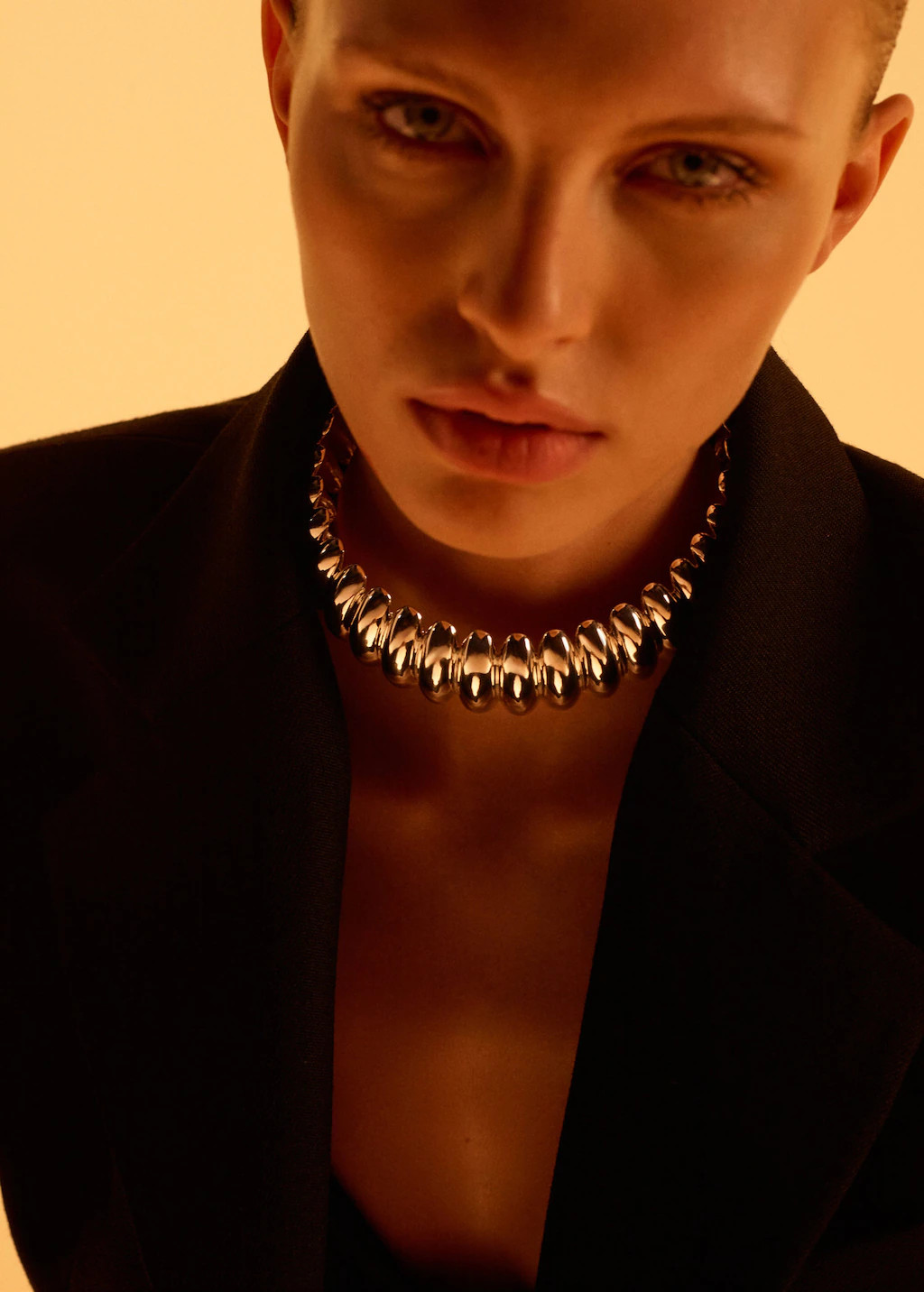 Rigid embossed choker collar silver - Woman - One size - MANGO | Mango (US/MX/AU)