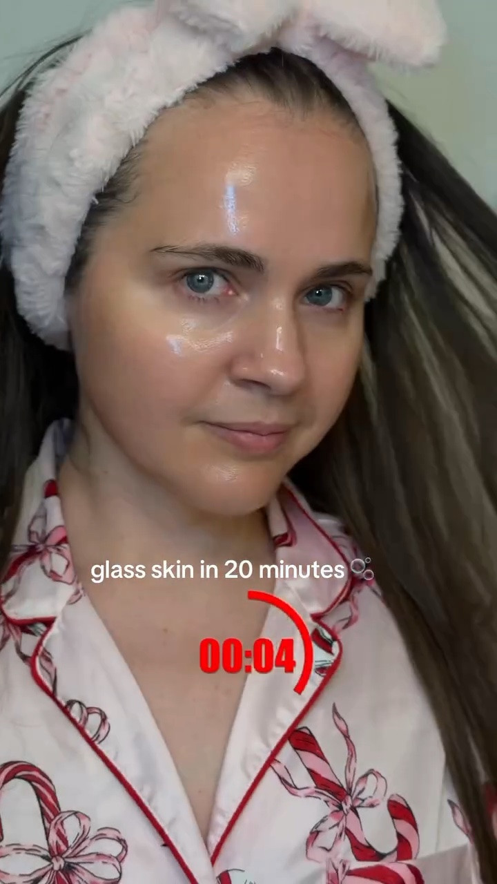 Glass skin in 20 min @byoma #glassskin #glasskinroutine #skincarehacks